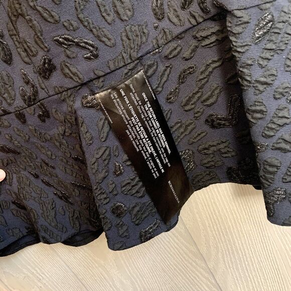 BCBGMAXAZRIA Dede Blue Black Sleeveless Ruffle Dress Size 2 NWT - Picture 5 of 6